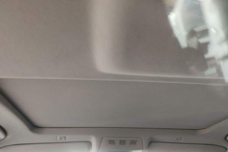 Used BMW 5 Series 2014 525Li Luxury Design Package