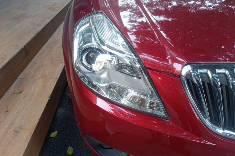 Used Buick Excelle 2013 1.5L Manual Classic Model
