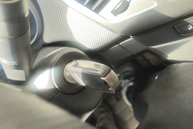 Used Chevrolet Cruze 2013 1.6L SL Grand Edition Manual Transmission
