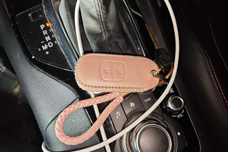 Used Mazda 3 Axela 2016 Hatchback 1.5L Automatic Luxury Model Vehicle Key