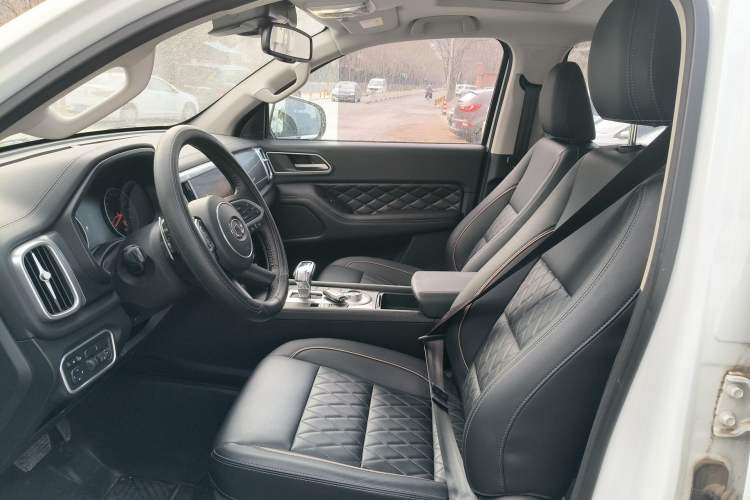 Used Great Wall Poer 2021 2.0T Global Version Automatic Gasoline 4x4 Comfort Trim Standard Cab GW4C20B
