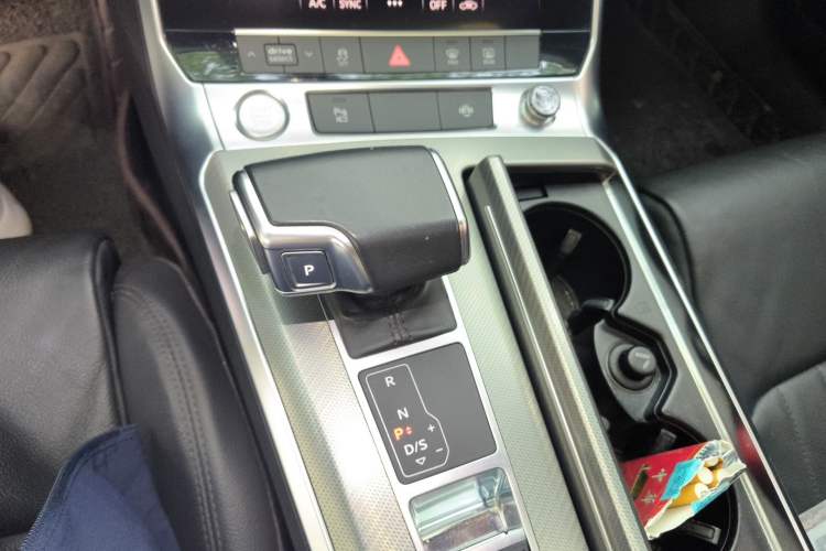 Used Audi A6L 2019 45 TFSI quattro Prestige Elegant Edition Gear Lever