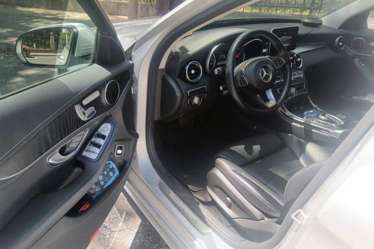 Used Mercedes-Benz C-Class 2017 C 200 L Sport Edition
