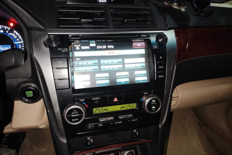 Used Toyota Camry 2012 2.5G Luxury Edition
