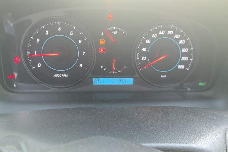 Used Chevrolet Captiva 2011 2.4 AT 5-Seater Comfort Edition
