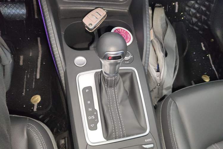 Used Audi Q2L 2022 35 TFSI Fashionable and Elegant Model
