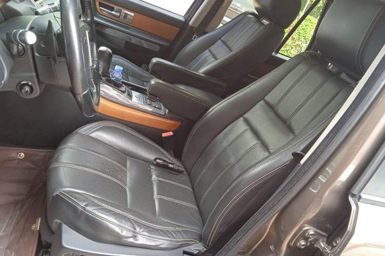 Used Land Rover Range Sport 2011 5.0 NA V8 HSE Left Front Seat