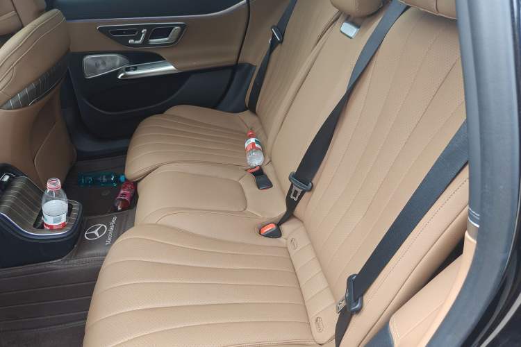 Used Mercedes-Benz E-Class 2024 E 300 L Luxury Model Left Rear Seat