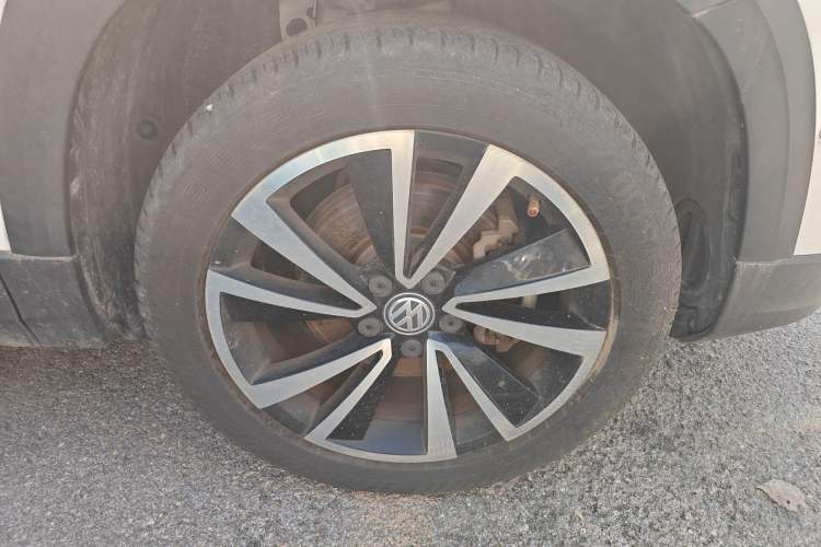 Used Volkswagen Tharu 2020 Revised Version 330TSI Four-Wheel Drive Flagship Edition China VI
