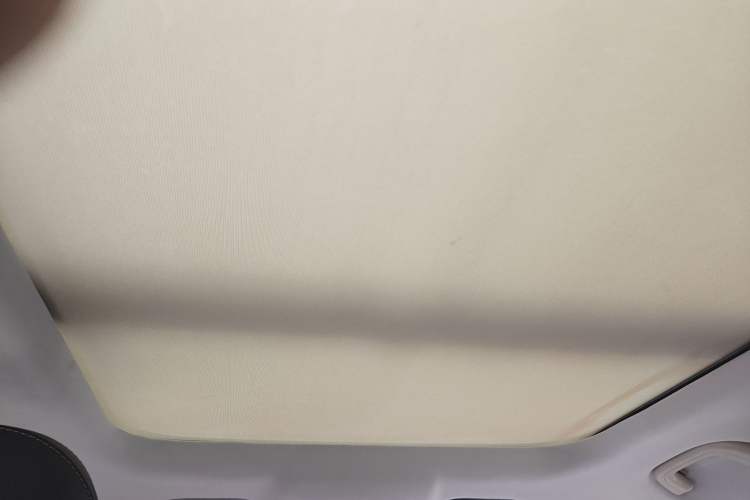 Used Geely Auto Emgrand X7 Sport 2018 1.8TD Automatic Two-Wheel Drive Smart Connect 4G Internet Edition