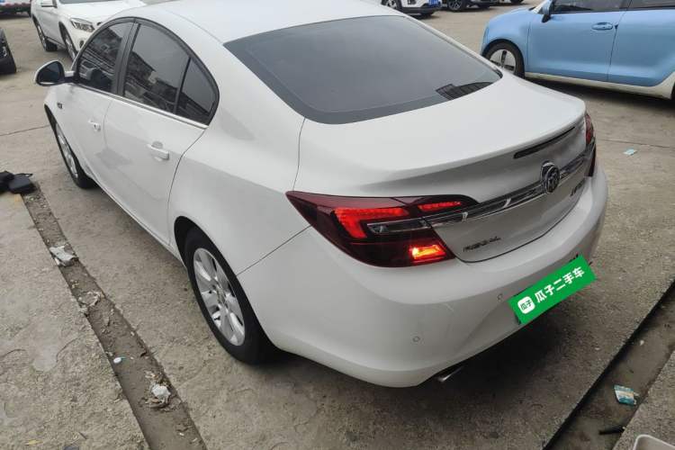 Used Buick Regal 2015 2.0L Leading Fashion Edition
