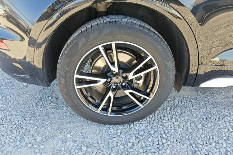 Used Audi Q5L 2024 40 TFSI Fashion Dynamic Model