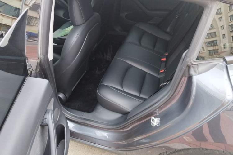 Used Tesla Model 3 2022 Performance High-Performance All-Wheel-Drive Version
