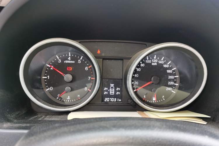 Used Haval H6 2011 2.0L Manual Two-Wheel Drive Elite Version