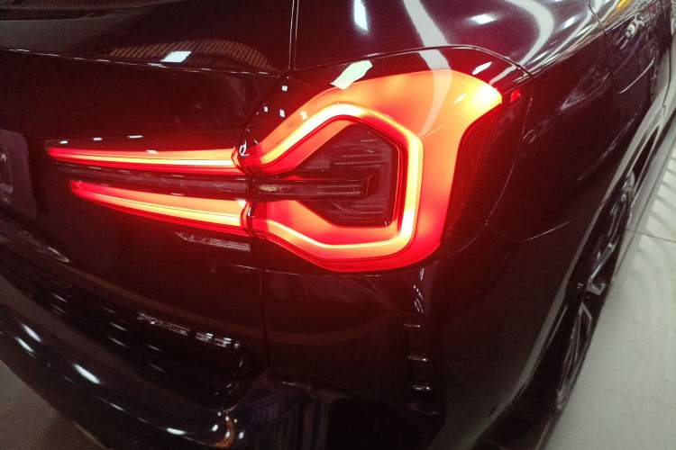 Used BMW X3 2023 Restyled xDrive30i Leading Edition M Night Sky Package
