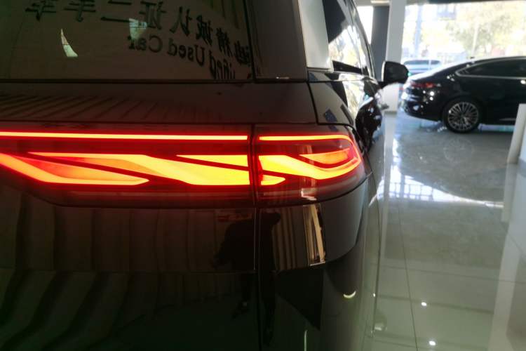 Used BYD Xia 2025 DM-i 1.5T 180km Beyond Edition