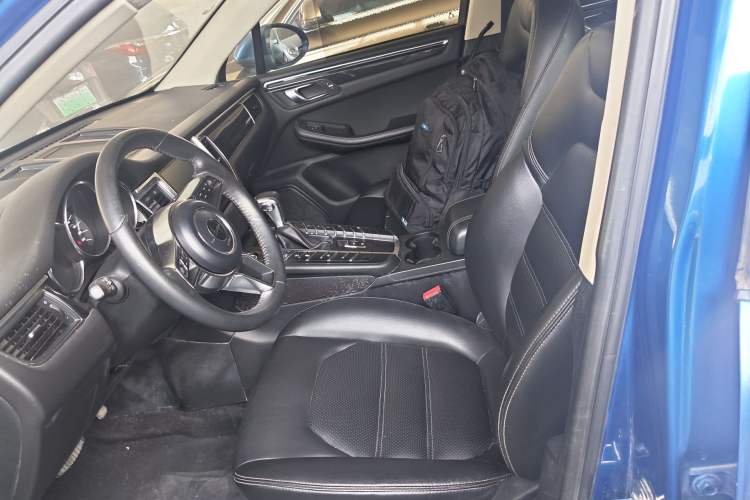 Used Zotye SR9 2017 2.0T Automatic Ultimate Road Edition
