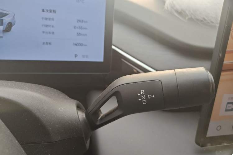 Used Geely Galaxy L6 2025 EM-i 140km Explorer+ Edition Gear Lever