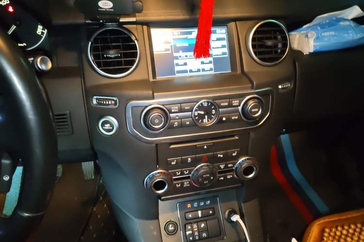 Used Land Rover Discovery 2015 3.0 SC V6 HSE