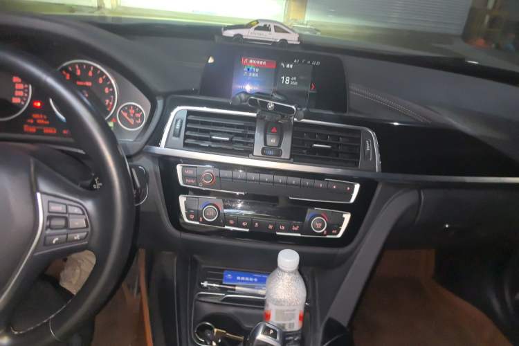 Used BMW 3 Series 2018 318i
