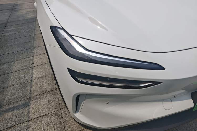 Used ONVO L60 2025 Model—60 kWh Rear-Wheel-Drive Version
