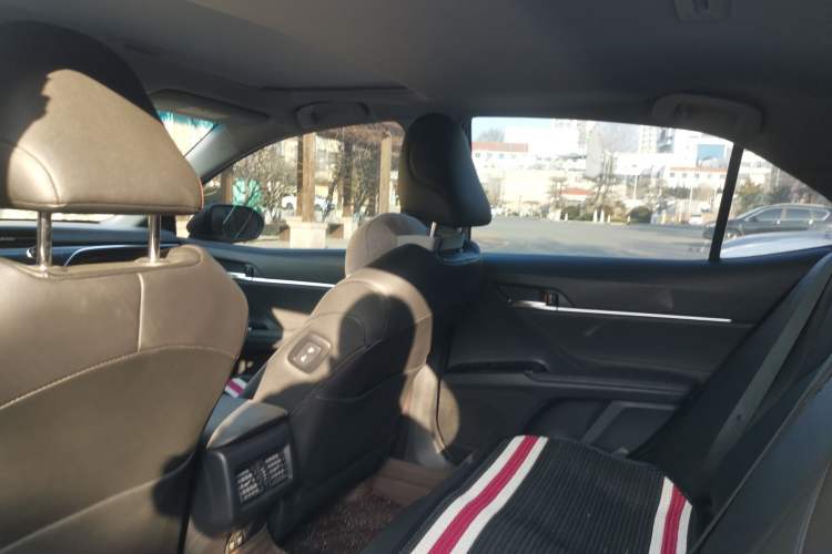 Used Toyota Camry 2019 2.0G Luxury Edition China VI Standard