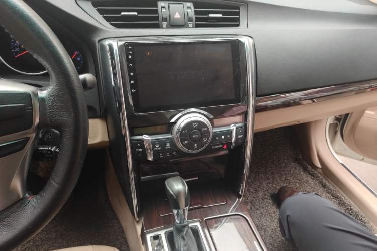 Used Toyota Reiz 2012 2.5V Fengdu Elite Stylish Edition Audio And AC Panel