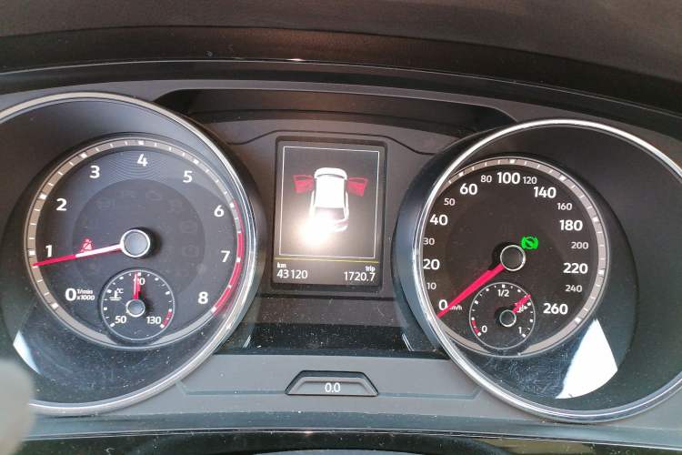 Used Volkswagen Tiguan L 2018 330TSI Automatic Two-Wheel Drive Luxury Edition