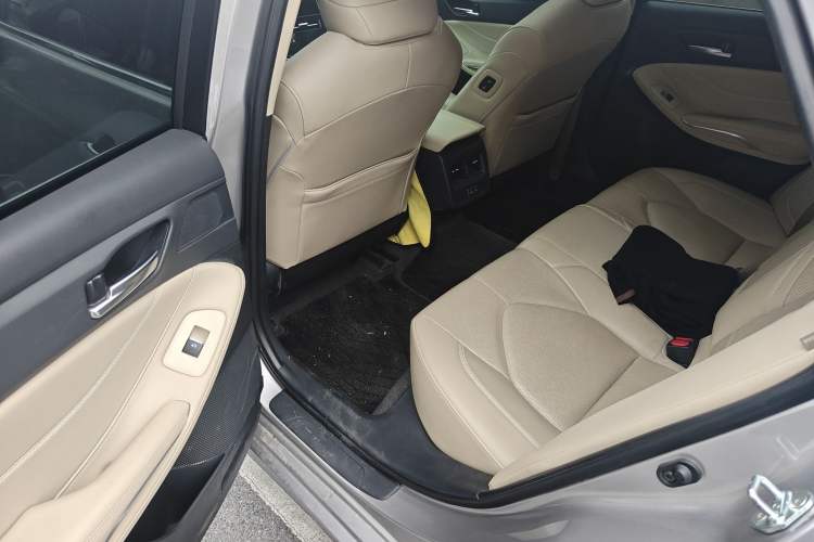 Used Toyota Avalon 2022 2.5L Luxury Edition