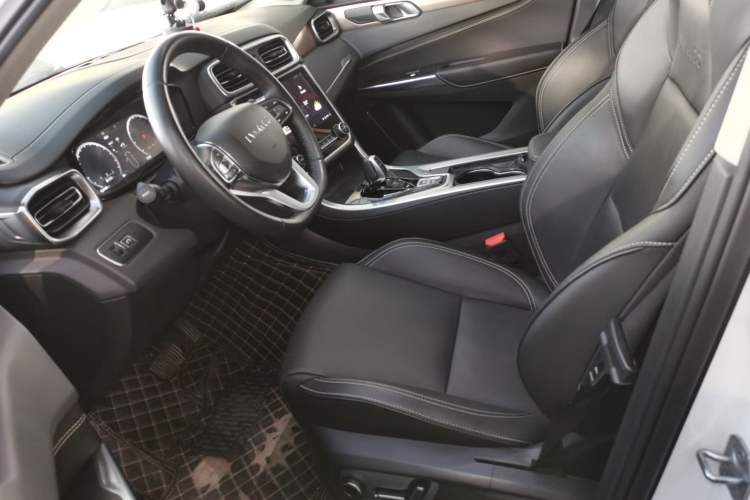 Used Lynk & Co 01 2019 2.0T Two-Wheel-Drive Pro Version China VI Standard
