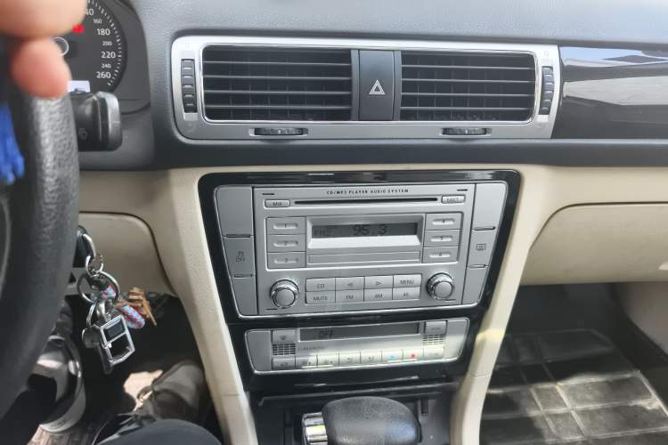 Used Volkswagen Passat 2009 1.8T Automatic Luxury Edition
