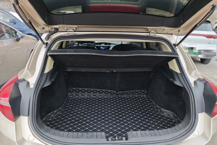 Used Geely Auto Emgrand GS 2016 Sport Edition 1.3T Automatic LingShang Model
