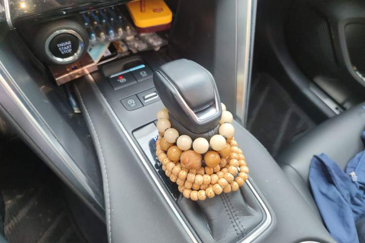 Used Toyota Harrier 2022 2.0L CVT Two-Wheel Drive Entry Version Gear Lever