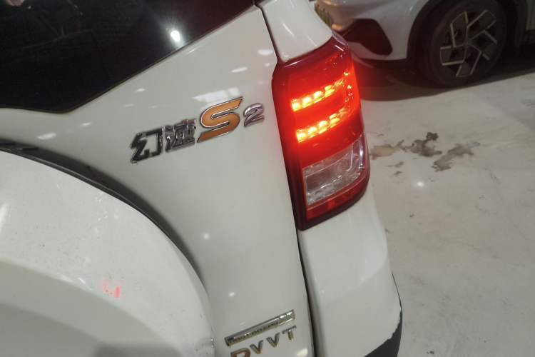 Used HYOSOW S2 2016 1.5L Manual Entrepreneurial Edition China IV
