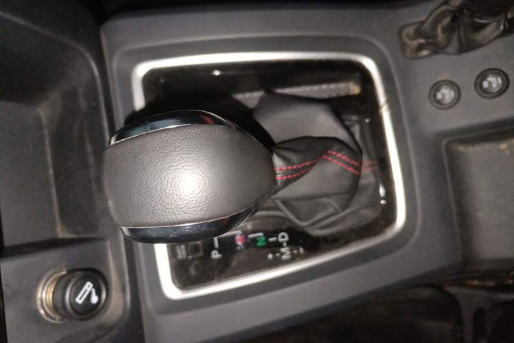 Used BAIC Off-Road BJ40 2017 40L 2.3T Automatic All-Wheel Drive Ring of the Tower Champion Edition
