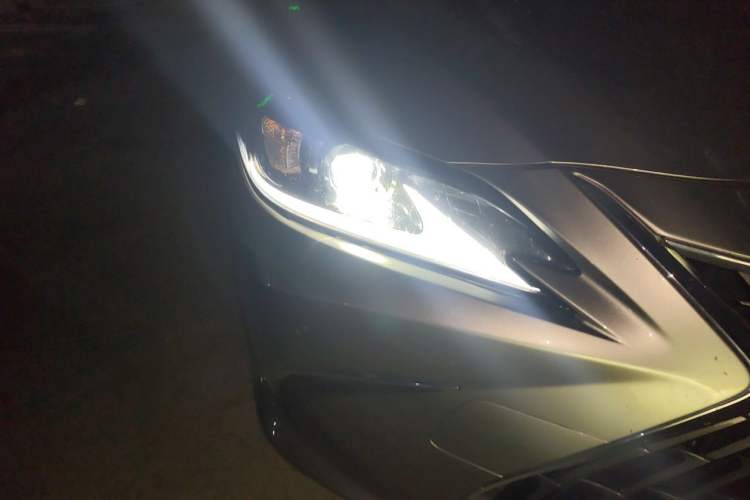 Used Lexus ES 2024 200 Premium Edition