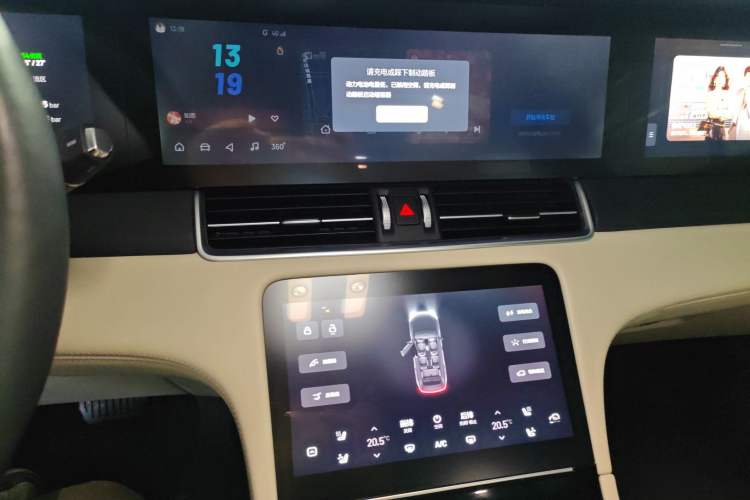 Used Li Auto ONE 2021 Extended-Range 6-Seater Version Audio And AC Panel