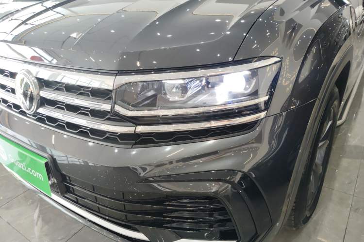 Used Volkswagen Teramont X 2022 330TSI Two-Wheel-Drive Luxury Edition Left Front Headlight