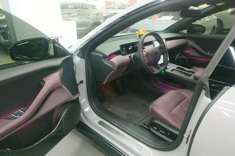 Used Nio ET5T 2024 75kWh Touring Driver Seat