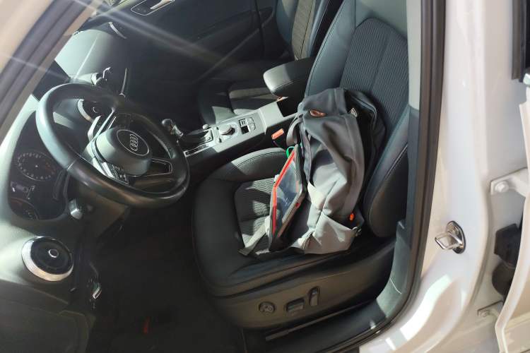 Used Audi A3 2018 30th Anniversary Edition Limousine 35 TFSI Fashion Model