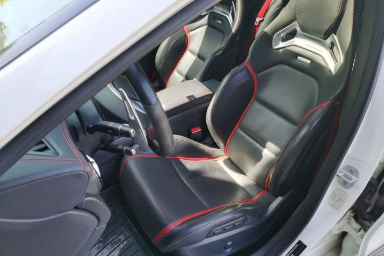 Used Mercedes-Benz A AMG 2014 AMG A 45 4MATIC Left Front Seat