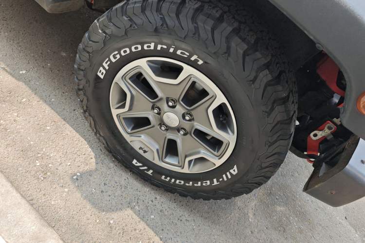 Used Jeep Wrangler 2013 3.6L Sahara two-door model
