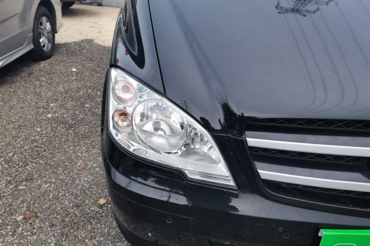 Used Mercedes-Benz Vito 2016 2.0T Elite Edition Right Front Headlight