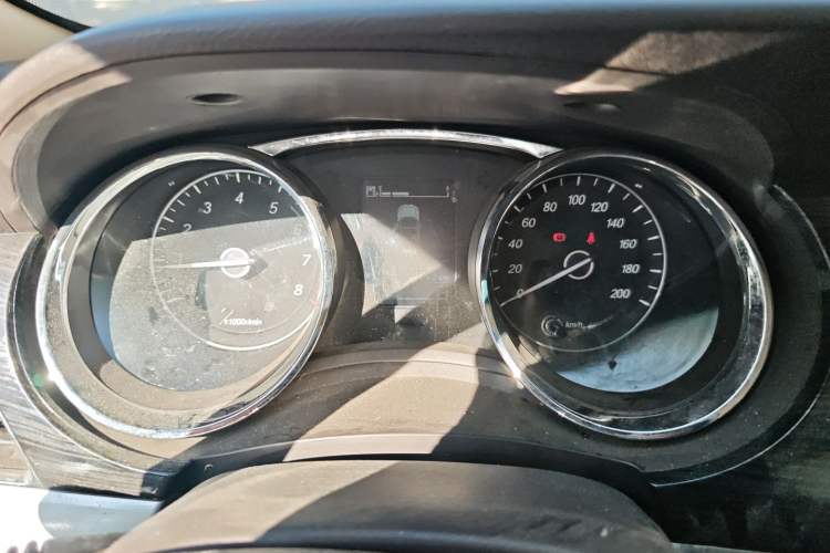 Used Baojun 730 2016 1.5L Manual Standard Version 7 Seats