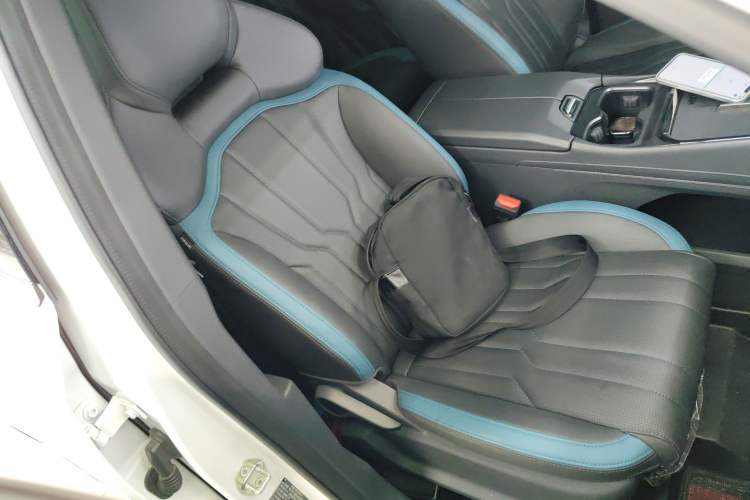 Used JETOUR Shanhai Shanhai L6 2024 1.5TD DHT MAX