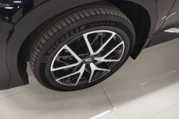 Used GAC Trumpchi GS8 2022 Double-Energy Series 2.0TM Four-Wheel Drive Premium Edition (7 Seats) Left Front Wheel Hub