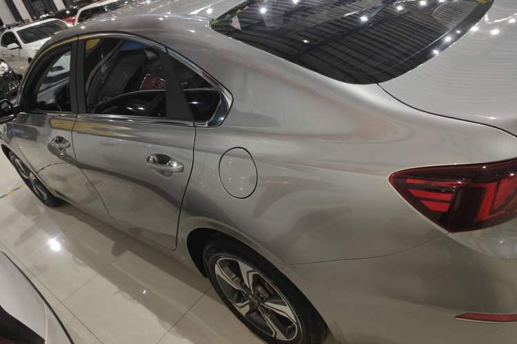 Used Kia K3 2019 1.5L CVT Smart Connectivity Version