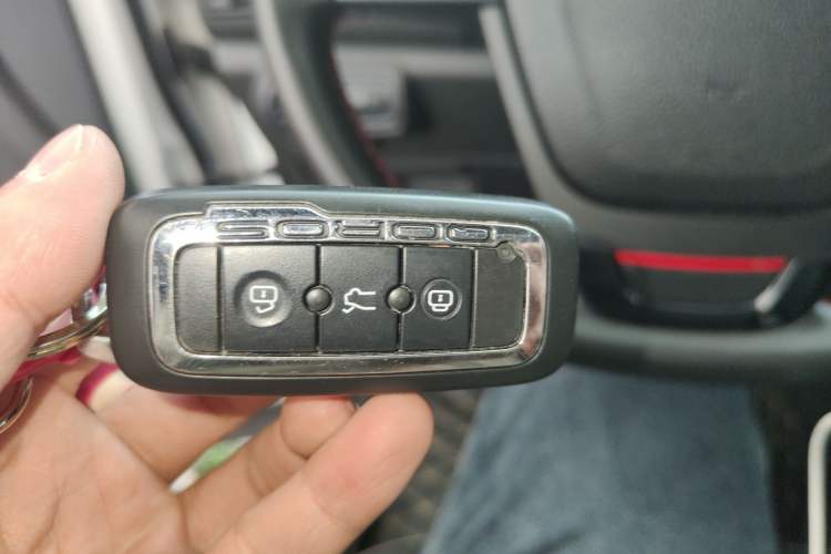 Used Qoros 5 2017 1.6T Automatic Prestige Model