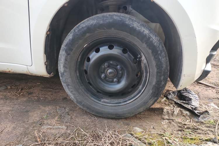 Used Oshan Olisway 2015 1.2L Manual Enjoyment Model
