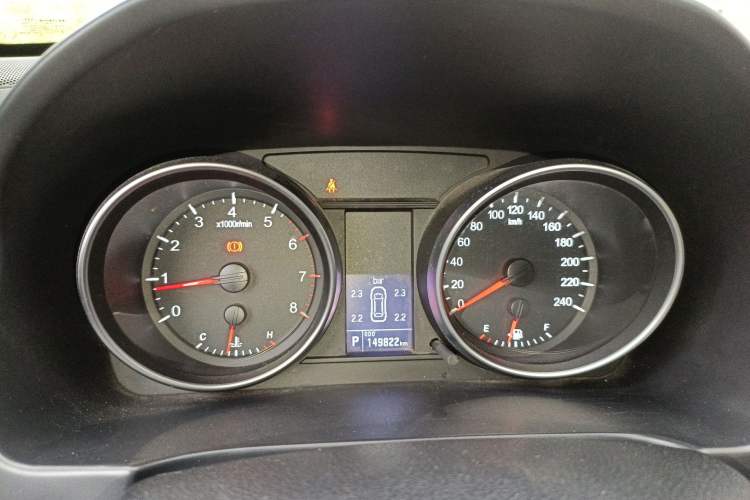 Used Haval H6 2016 Upgraded Model 1.5T Automatic Two-Wheel Drive Elite Version
